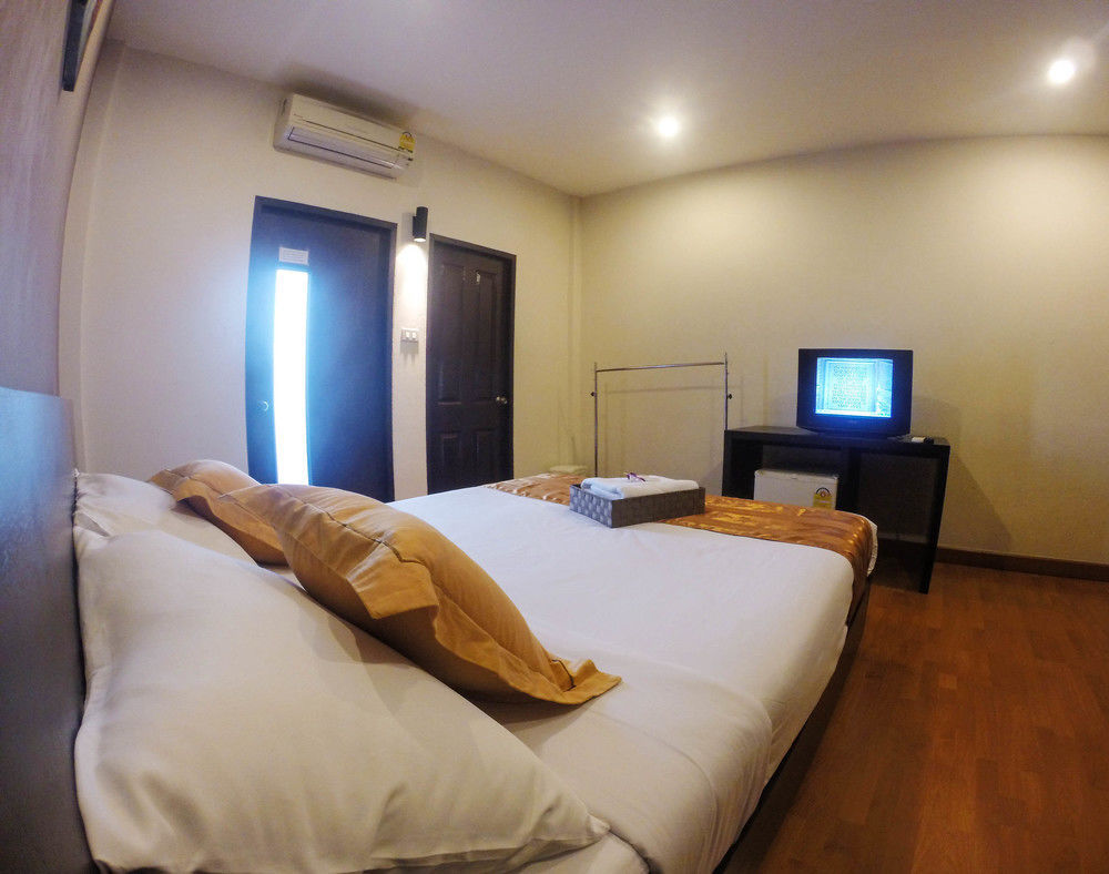 Khaosan Park Resort Bangkok Esterno foto